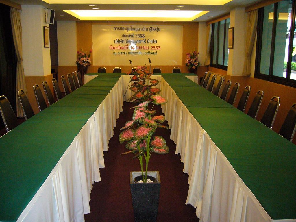 P Park Residence Charansanitwong Bangkok Luaran gambar