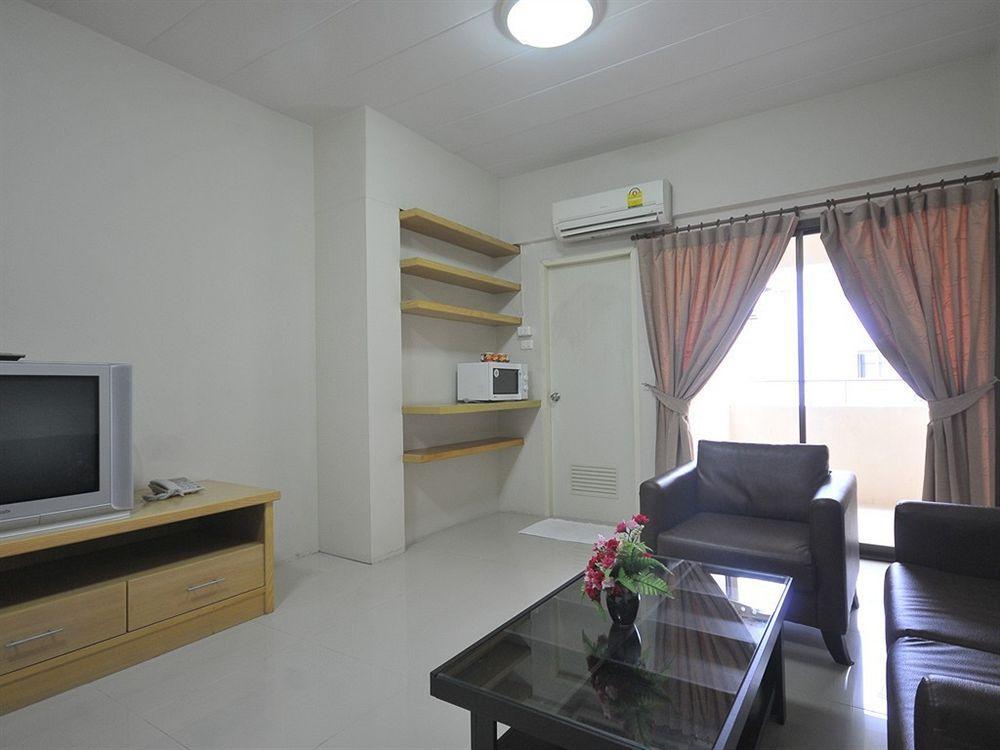 P Park Residence Charansanitwong Bangkok Luaran gambar