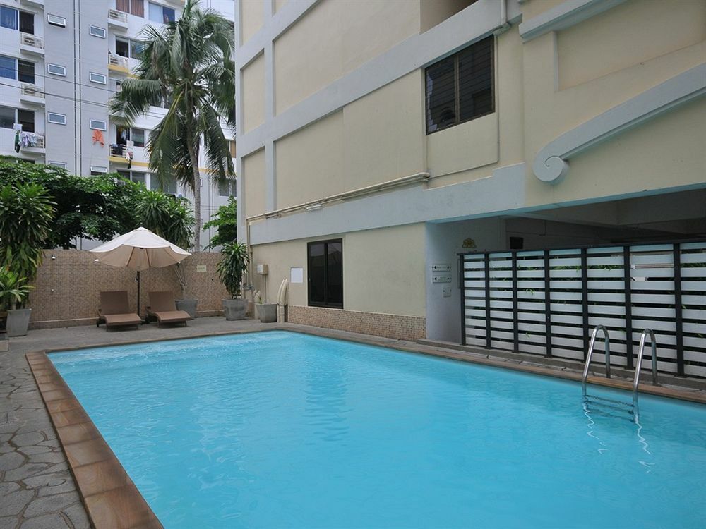 P Park Residence Charansanitwong Bangkok Luaran gambar